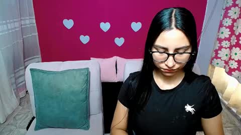 Snapshot of aisha_stacey0410 chatting on May 25, 12:55 pm aisha_stacey0410 online show from May 25, 12:55 pm