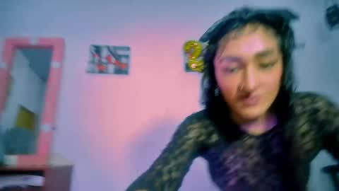 aisha_sweetx online show from April 18, 7:58 pm