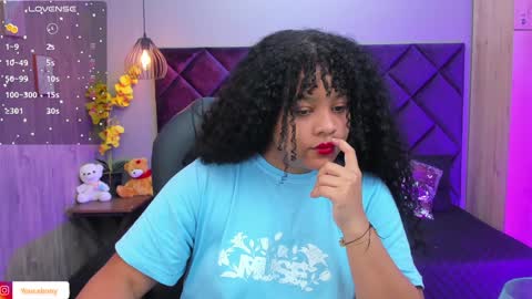 Aisha Violet online show from December 3, 12:02 am