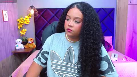 Aisha Violet online show from January 8, 4:44 am