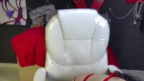 aishaahott online show from December 4, 1:09 pm