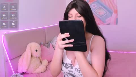 Snapshot of aishaaysitt chatting on November 18, 9:14 am Aisha online show from November 18, 9:14 am