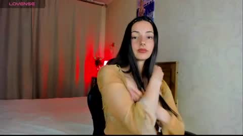 Snapshot of aishagolden chatting on July 5, 9:44 pm Aisha online show from July 5, 9:44 pm