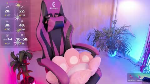 Snapshot of aisharose_ chatting on February 16, 9:27 pm Aisha online show from February 16, 9:27 pm