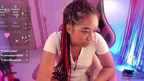 Snapshot of aisharose_ chatting on February 17, 3:36 am Aisha online show from February 17, 3:36 am