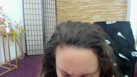 Aisha online show from November 27, 5:53 am