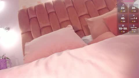 Snapshot of aishathornee chatting on February 23, 8:39 pm aisha online show from February 23, 8:39 pm