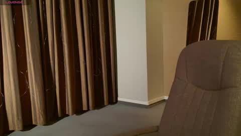 Snapshot of aishiro chatting on February 1, 3:54 pm aishiro online show from February 1, 3:54 pm