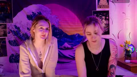 Snapshot of aishiro chatting on March 8, 6:44 pm aishiro online show from March 8, 6:44 pm