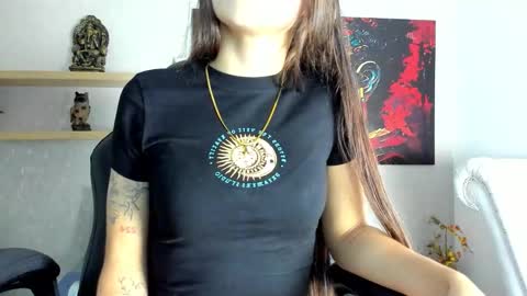 little aitana  online show from March 3, 3:23 am