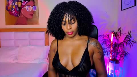 Aitana Brown online show from April 20, 10:00 pm