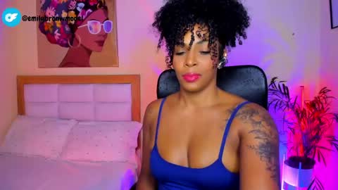 Snapshot of aitana_brown chatting on May 15, 9:55 pm Aitana Brown online show from May 15, 9:55 pm