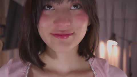 Snapshot of aitana_jhons chatting on June 24, 10:03 am Aitana Jhons online show from June 24, 10:03 am