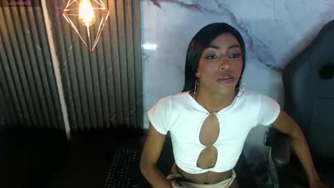 Snapshot of aitanaadhams chatting on June 8, 12:47 am aitanaadhams online show from June 8, 12:47 am