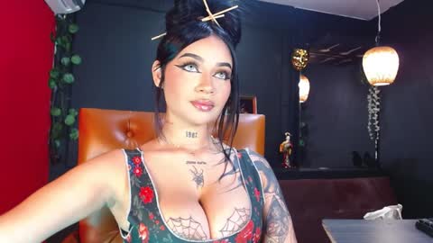 Ahitana Russ online show from February 8, 3:00 pm