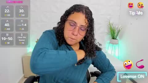 Snapshot of aixa_15 chatting on February 22, 12:08 pm Aixa Burgos online show from February 22, 12:08 pm