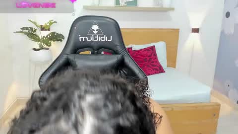 Snapshot of aixa_15 chatting on February 28, 3:04 pm Aixa Burgos online show from February 28, 3:04 pm