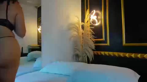 Snapshot of aixa_15 chatting on October 17, 7:16 pm Aixa Burgos online show from October 17, 7:16 pm