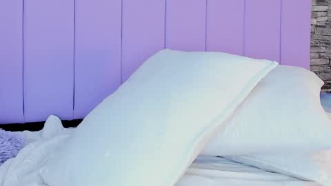   online show from February 17, 8:36 pm