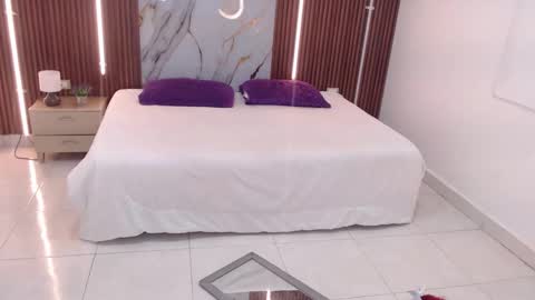 AIXA  online show from September 9, 12:05 pm