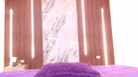 AIXA  online show from March 28, 11:54 am