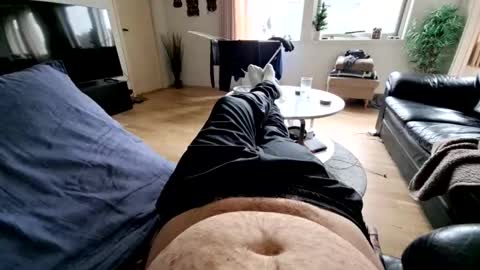 ak_2 online show from April 22, 7:55 am