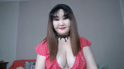 Snapshot of akanire chatting on November 24, 4:23 am Shelly online show from November 24, 4:23 am