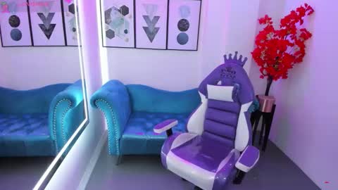 Snapshot of akaza_hakuji_ chatting on September 20, 12:17 pm Azaka  online show from September 20, 12:17 pm