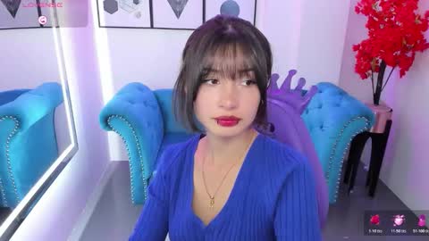 Snapshot of akaza_hakuji_ chatting on October 18, 12:28 pm Azaka  online show from October 18, 12:28 pm