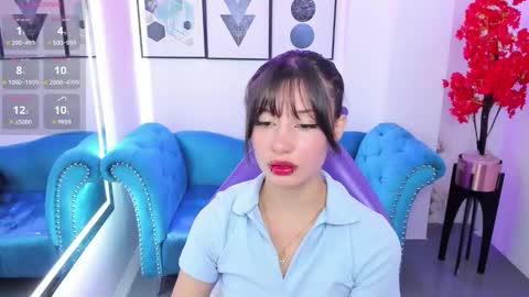 Snapshot of akaza_hakuji_ chatting on October 24, 12:45 pm Azaka  online show from October 24, 12:45 pm