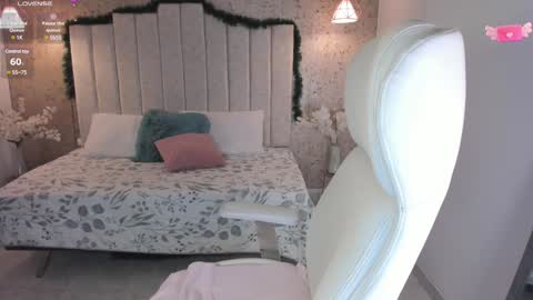 Luna online show from December 13, 4:11 am