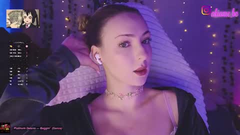 Snapshot of akiame_ chatting on July 21, 4:37 am Liza online show from July 21, 4:37 am