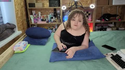 Natalie online show from December 21, 4:52 am