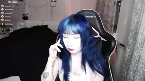 Snapshot of akirahartyx chatting on April 14, 4:46 pm akirahartyx online show from April 14, 4:46 pm
