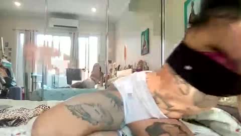 Akira Zay online show from February 9, 6:17 am