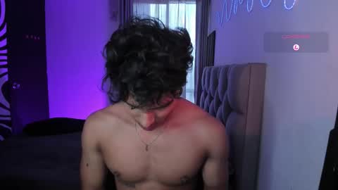 Ander uwu online show from November 8, 10:08 pm