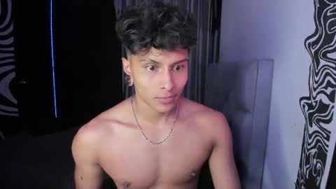 Snapshot of ala_ha_ chatting on June 18, 3:07 am Ander uwu online show from June 18, 3:07 am