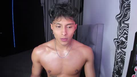 Snapshot of ala_ha_ chatting on July 5, 4:41 am Ander uwu online show from July 5, 4:41 am