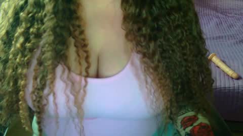 Alisha online show from October 27, 8:29 am