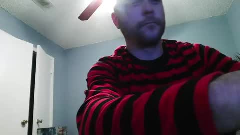 Snapshot of alabamacrazy85 chatting on May 8, 2:50 am alabamacrazy85 online show from May 8, 2:50 am