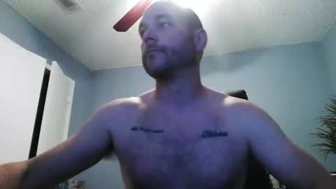 Snapshot of alabamacrazy85 chatting on May 9, 12:38 am alabamacrazy85 online show from May 9, 12:38 am