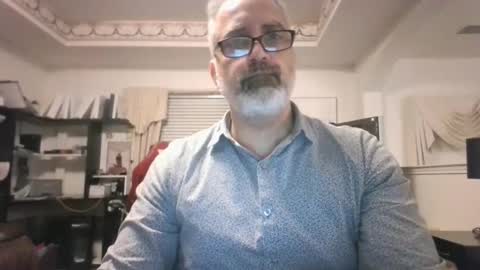 aladdin31673 online show from February 2, 3:49 am