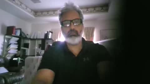 aladdin31673 online show from March 16, 12:17 am