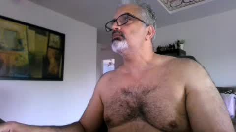 aladdin31673 online show from June 27, 12:48 am