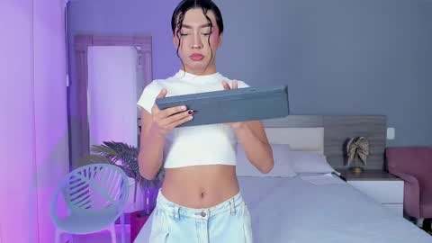 alaiaguerra online show from October 30, 7:25 pm