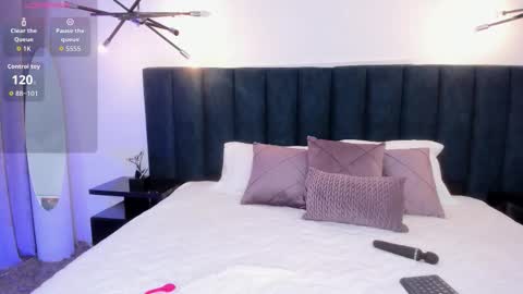 Alaia online show from March 25, 7:53 pm