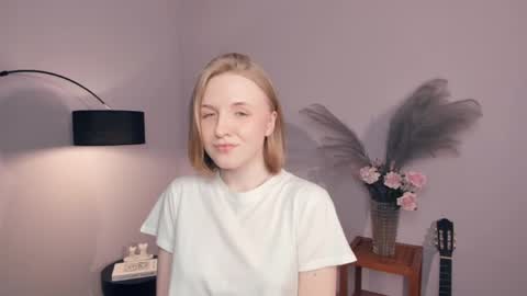 Eva online show from April 23, 2:08 pm