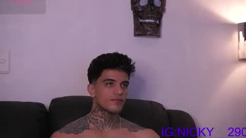 Snapshot of alan_morrys chatting on November 27, 12:35 am alan_morrys online show from November 27, 12:35 am