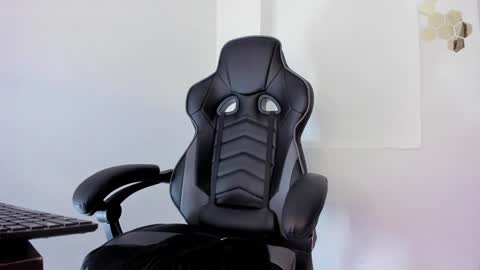 Alan online show from January 23, 8:46 am