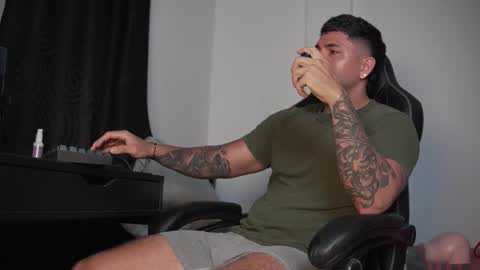 Alan online show from November 5, 6:13 am